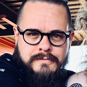 Meet your Posher, J.